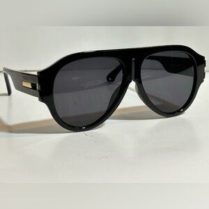 Men's Black Aviator-Style Sunglasses